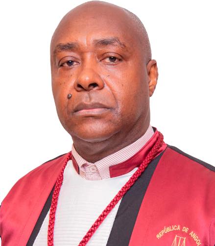 VENERANDO JUIZ CONSELHEIRO DO TRIBUNAL SUPREMO ANTÓNIO DA COSTA REPRESENTA ANGOLA NA REUNIÃO DO GRUPO CONSULTIVO JUDICIAL EM MAPUTO