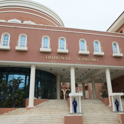 TRIBUNAL SUPREMO ABRE AO PÚBLICO SALA DE LEITURA COM MAIS DE 6 MIL LIVROS