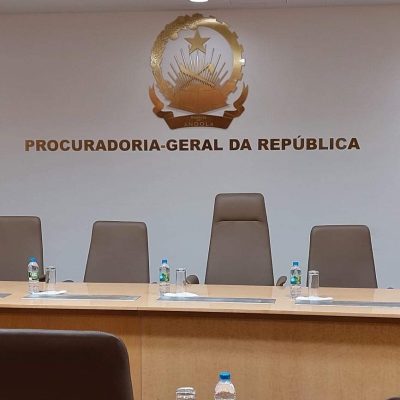 JUÍZES DO TRIBUNAL ADMINISTRATIVO DA SADC RECEBIDOS EM AUDIÊNCIA NA PGR